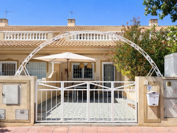 3 bed townhouse rental Los Alcazares